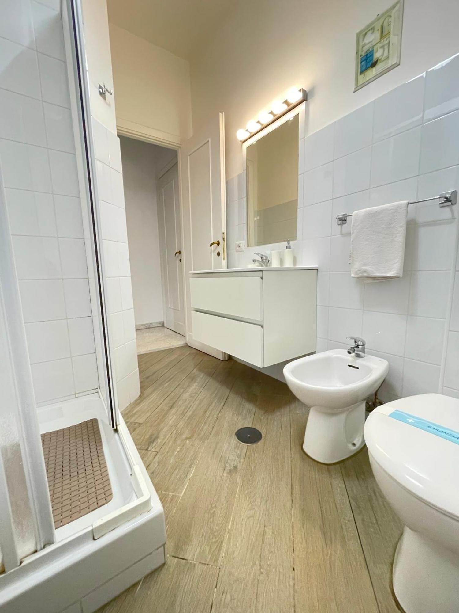 Forty1 Apartment Near Metro Cipro Roma Eksteriør bilde
