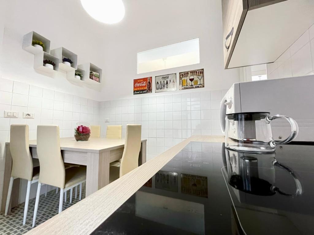 Forty1 Apartment Near Metro Cipro Roma Eksteriør bilde